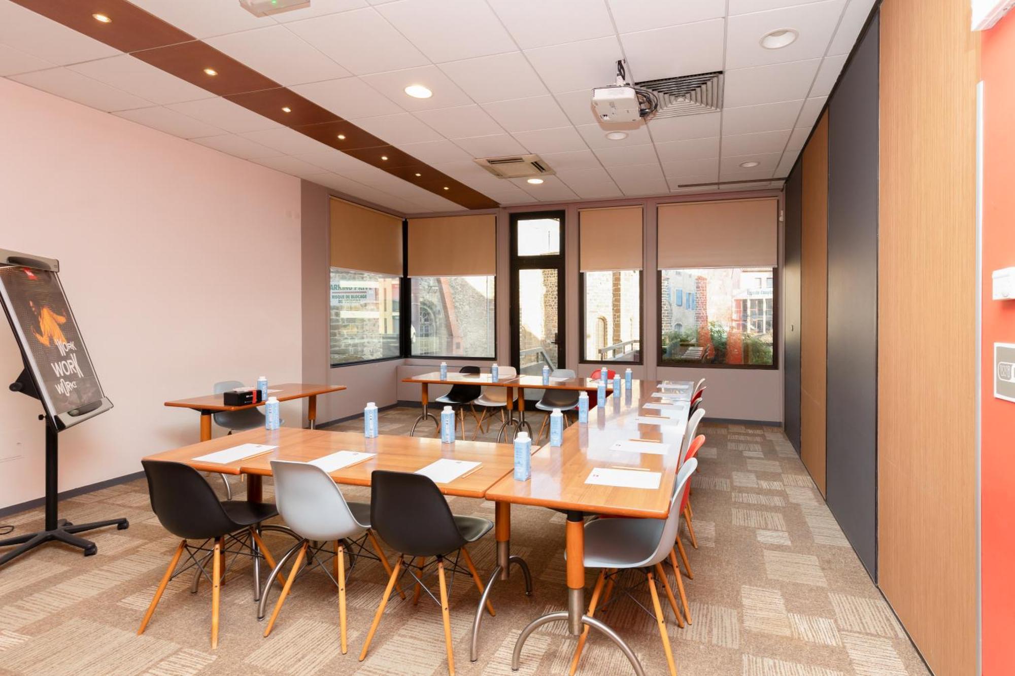Ibis Le Puy-En-Velay Centre Hotel Ngoại thất bức ảnh